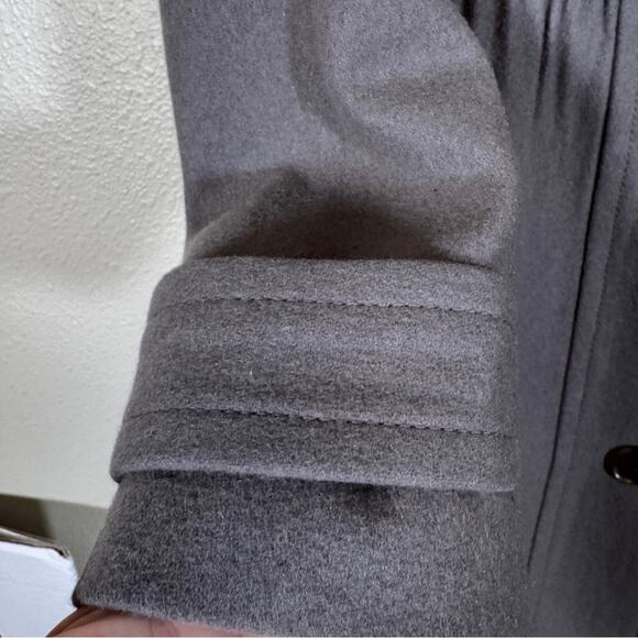J Crew Grey Wool Lady Day Pea Coat Womens 4 Preppy Button Down Warm Winter - Picture 7 of 13